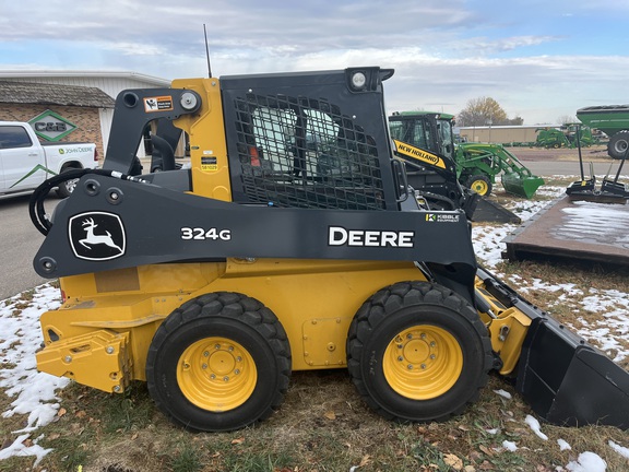 2021 John Deere 324G Skid Steer Loader