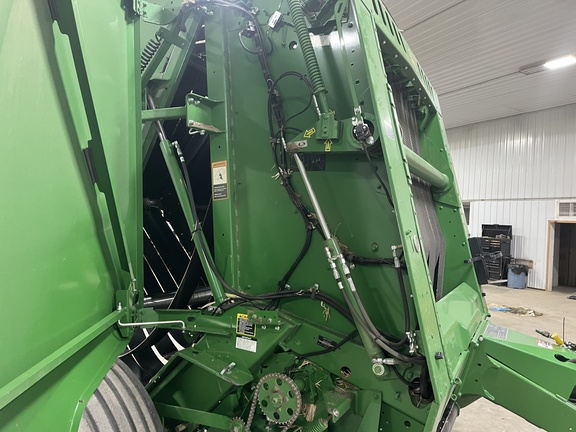 2023 John Deere 560M Baler/Round