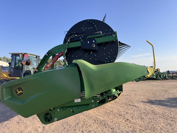 2024 John Deere RD40F Header Combine