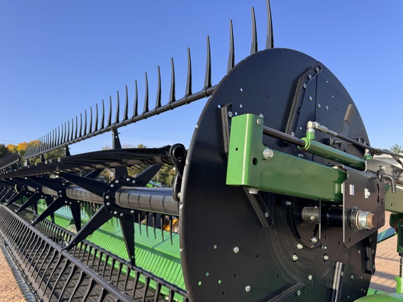 2024 John Deere RD40F Header Combine