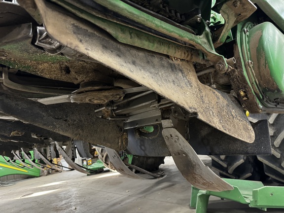 2014 John Deere 608C StalkMaster Header Corn Head