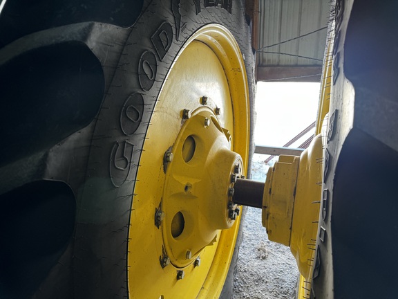 2014 John Deere 8270R Tractor