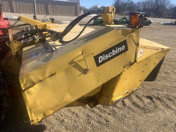 2006 New Holland HW365 Windrower