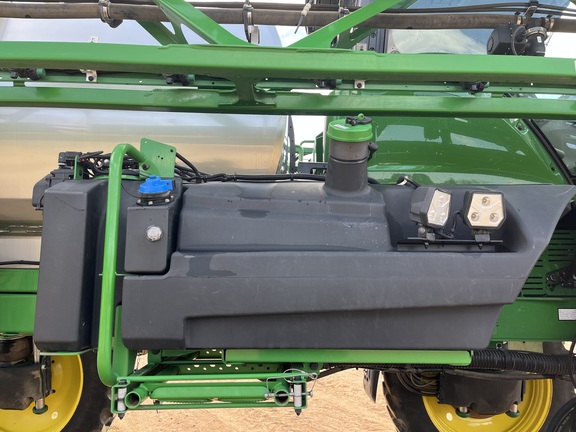 2024 John Deere 410R Sprayer/High Clearance