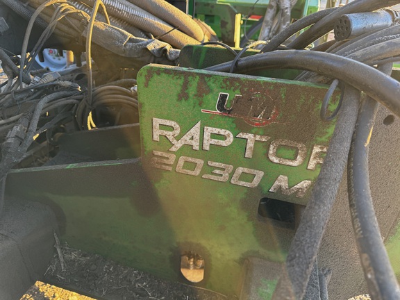 2022 Unverferth RAPTOR 2030 MT Strip Till