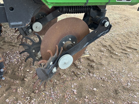 2022 Unverferth RAPTOR 2030 MT Strip Till