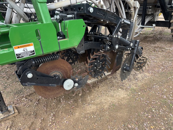 2022 Unverferth RAPTOR 2030 MT Strip Till