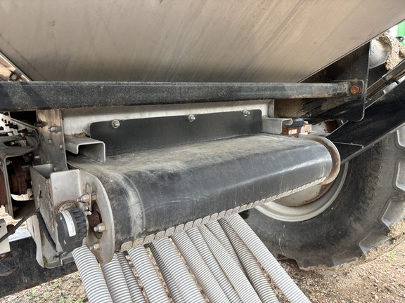 2022 Unverferth RAPTOR 2030 MT Strip Till