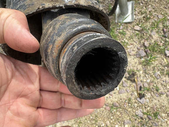 2022 John Deere 560M Baler/Round