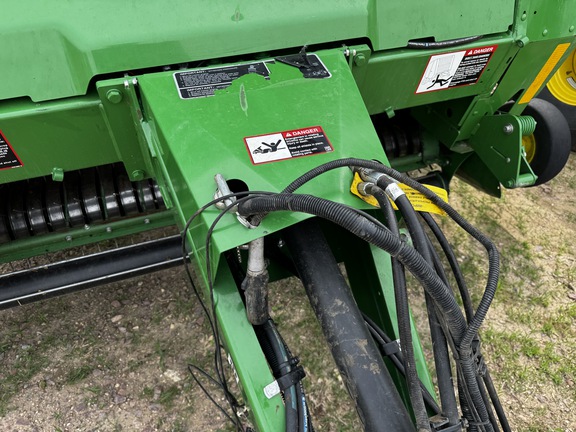 2022 John Deere 560M Baler/Round