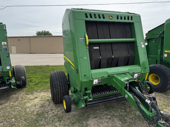 2022 John Deere 560M Baler/Round