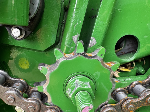 2022 John Deere 560M Baler/Round