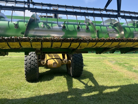2011 John Deere 635F Header Combine