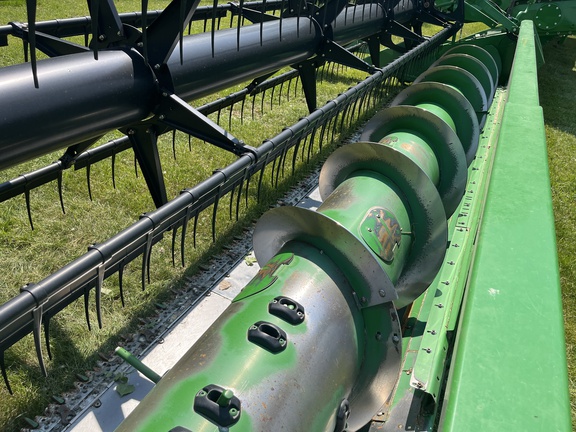 2011 John Deere 635F Header Combine