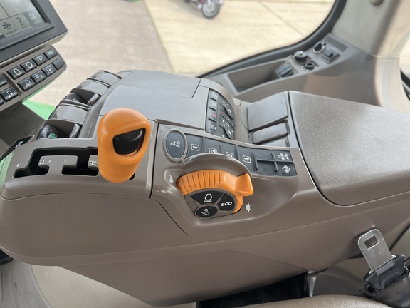 2021 John Deere 9620RX Tractor Rubber Track