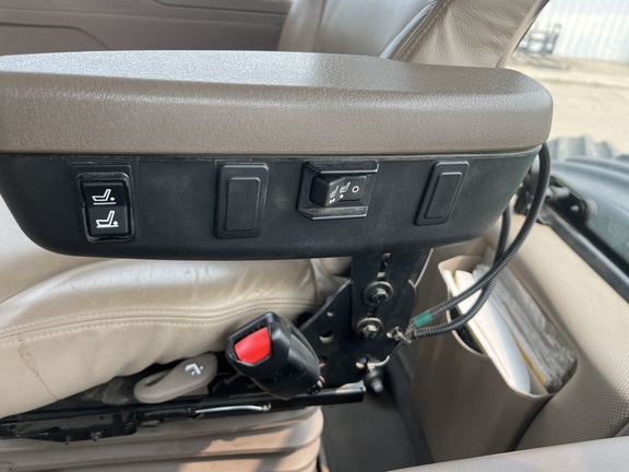 2021 John Deere 9620RX Tractor Rubber Track