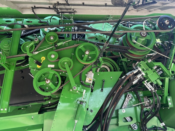 2022 John Deere X9 1100 Combine