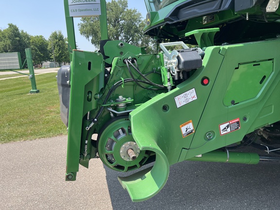2022 John Deere X9 1100 Combine