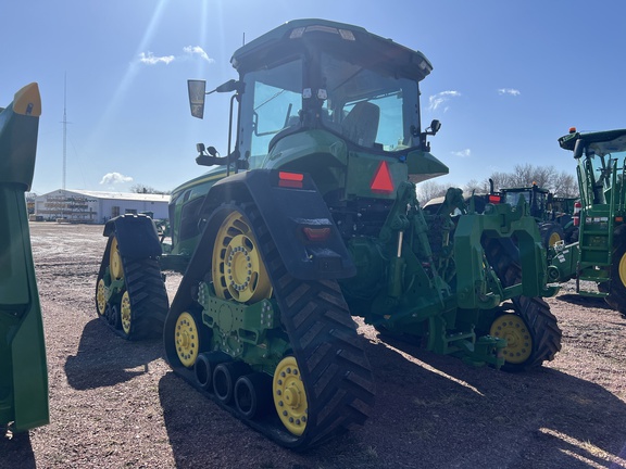 2022 John Deere 8RX 370 Tractor Rubber Track