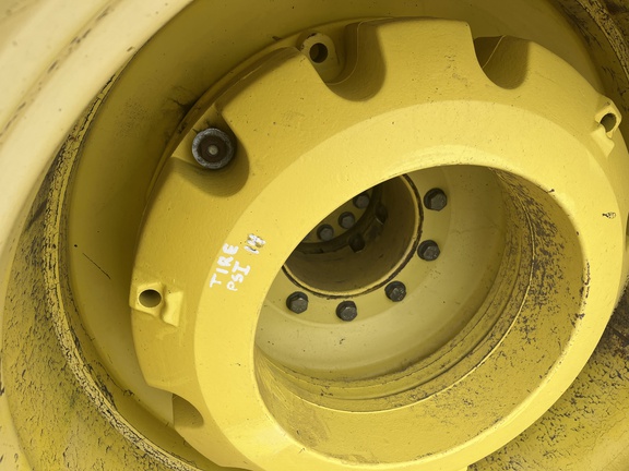 2006 John Deere 9620 Tractor 4WD