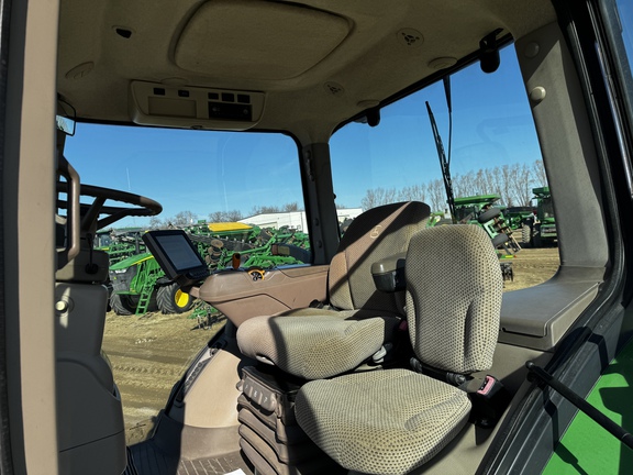2014 John Deere 8270R Tractor