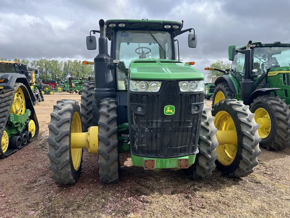 2014 John Deere 8270R Tractor