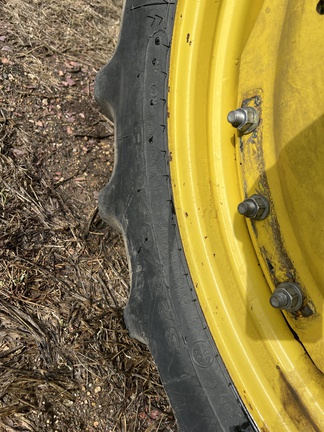 2014 John Deere 8270R Tractor