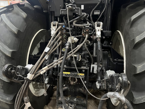 2022 New Holland T7.210 T4B Tractor