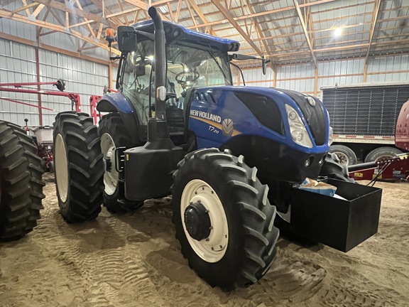 2022 New Holland T7.210 T4B Tractor