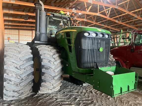 2011 John Deere 9530 Tractor 4WD