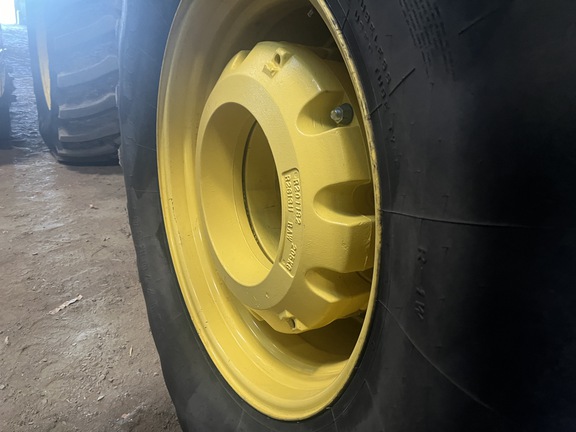 2011 John Deere 9530 Tractor 4WD