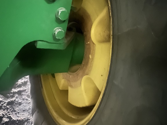 2011 John Deere 9530 Tractor 4WD