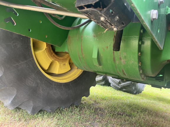 2011 John Deere 9530 Tractor 4WD