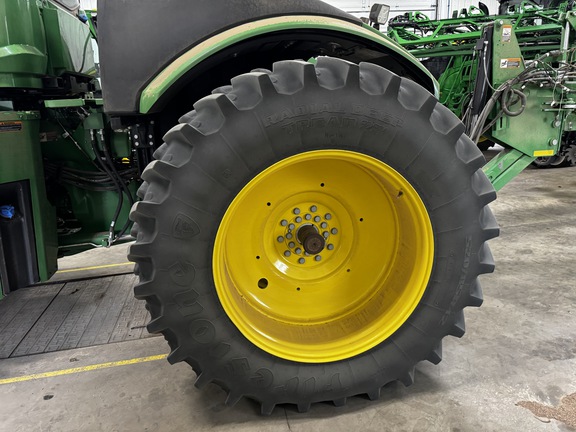 2023 John Deere 9R 440 Tractor 4WD