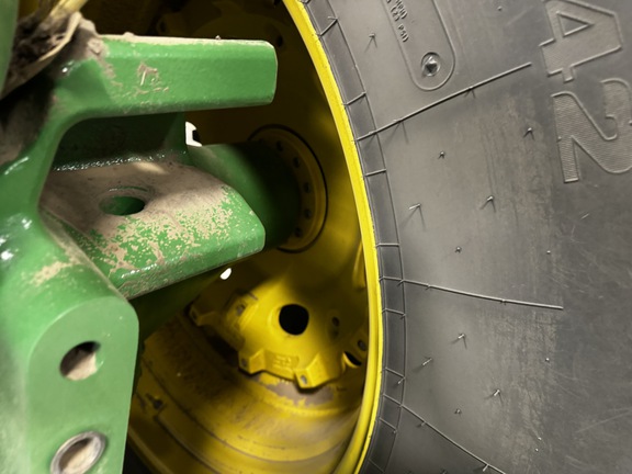 2023 John Deere 9R 440 Tractor 4WD