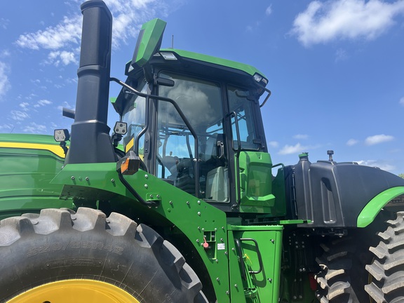 2023 John Deere 9R 440 Tractor 4WD