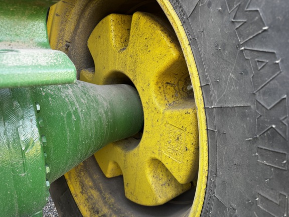 2022 John Deere 9R 540 Tractor 4WD