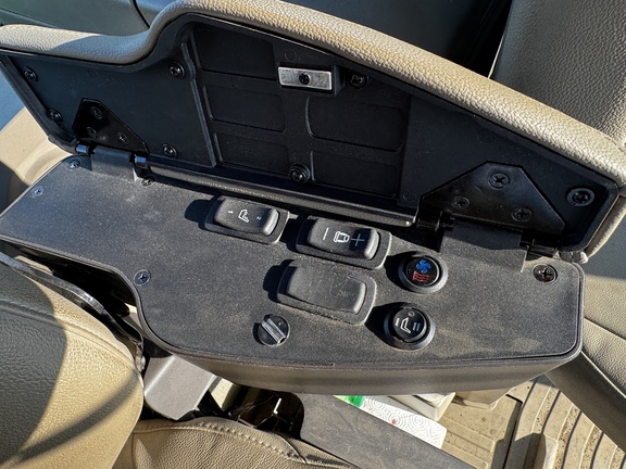 2022 John Deere 9R 540 Tractor 4WD