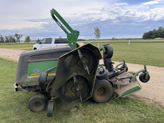 2022 John Deere 1600 Series III Mower/Front Deck