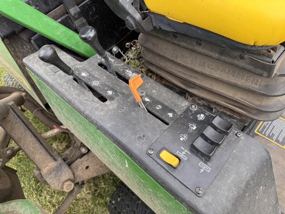 2022 John Deere 1600 Series III Mower/Front Deck