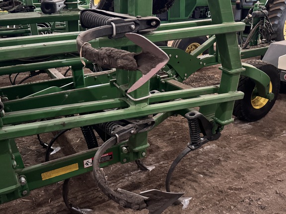 2024 John Deere 2230FH Field Cultivator