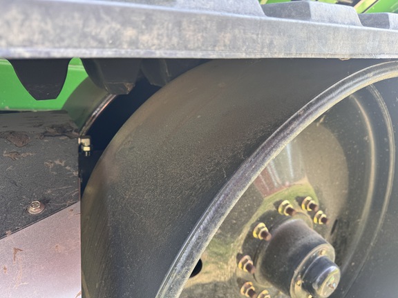 2021 Brent 1396 Grain Cart