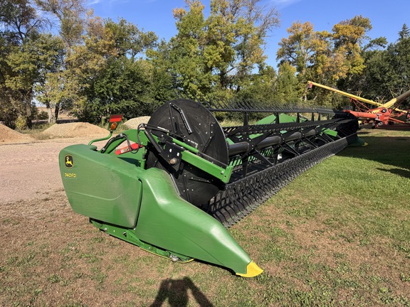 2020 John Deere 740FD Header Combine