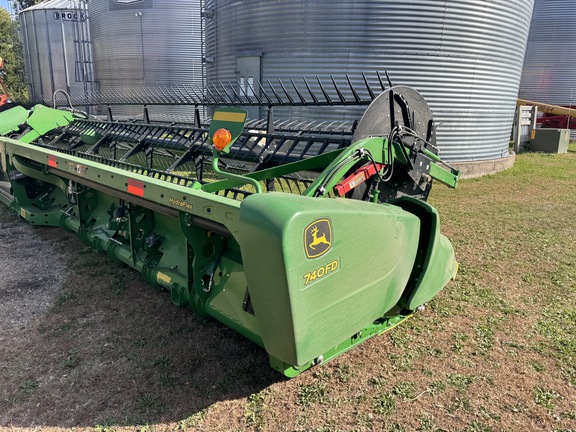 2020 John Deere 740FD Header Combine