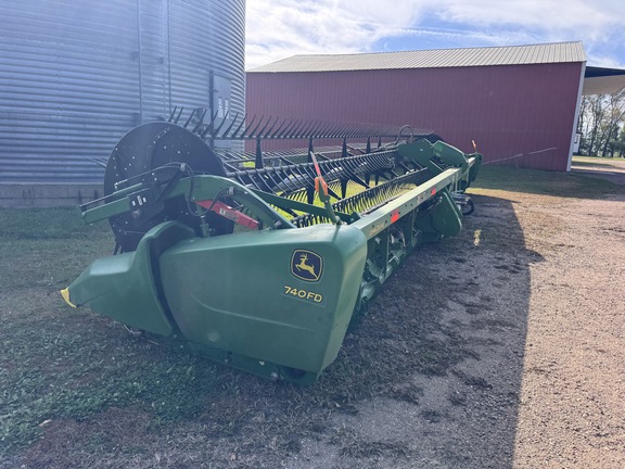 2020 John Deere 740FD Header Combine