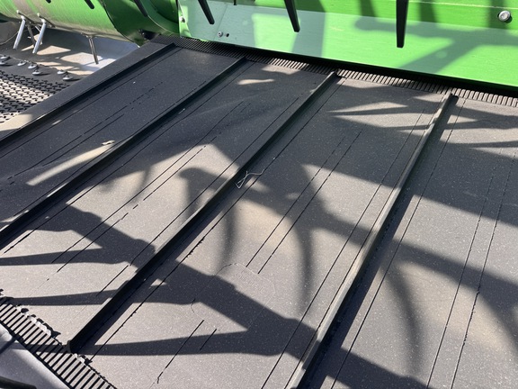 2020 John Deere 740FD Header Combine