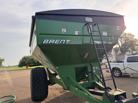 2005 Brent 780 Grain Cart