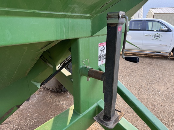 2005 Brent 780 Grain Cart