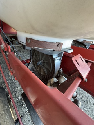 AGCO White 6100 Planter