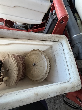 AGCO White 6100 Planter